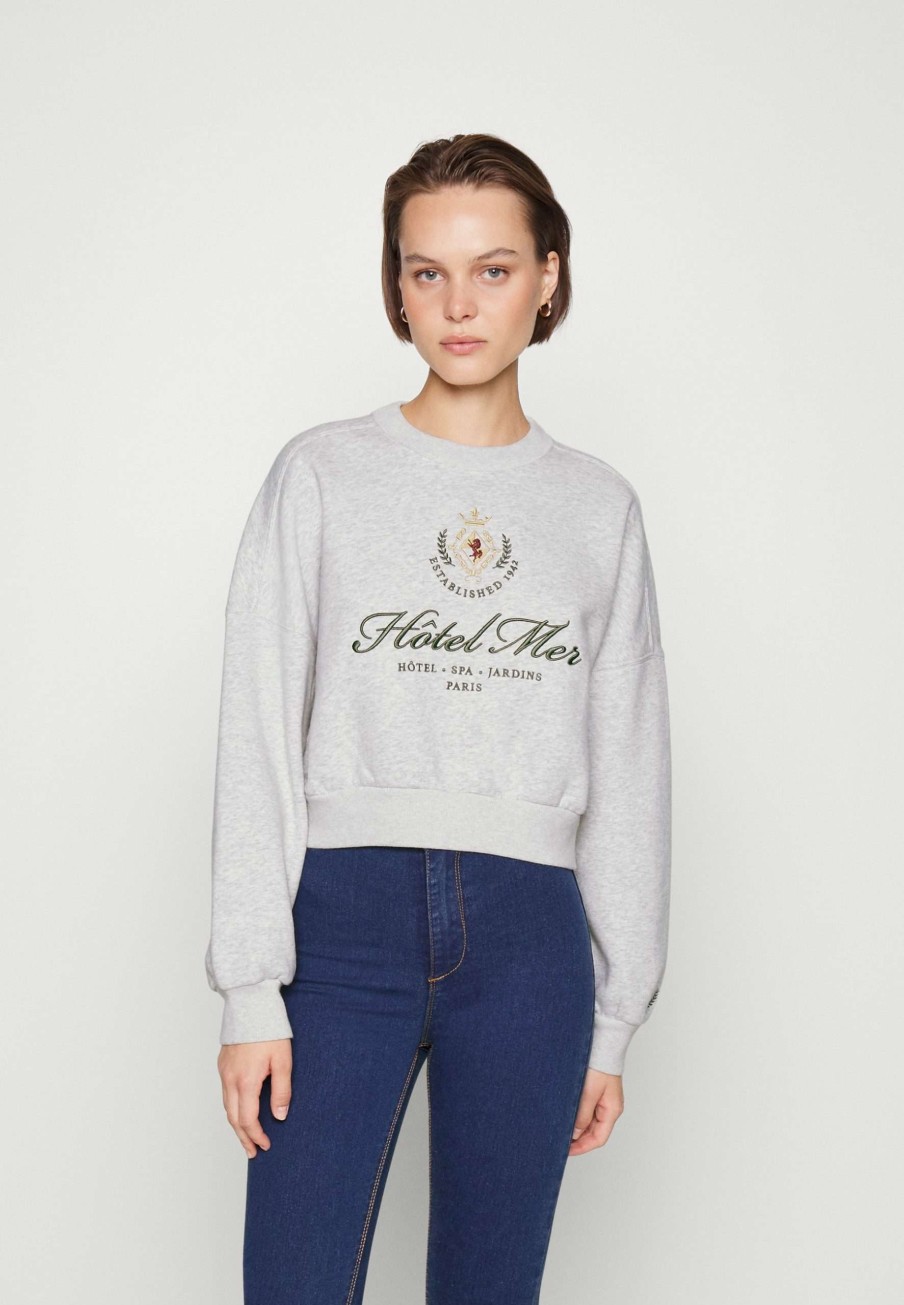 Clothing * | Mini Sunday Crew Sweatshirt Abercrombie & Fitch Hot Selling