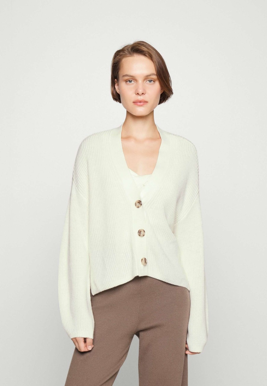 Clothing * | Sharkbite Cardi Twinset 2-In-1 Top Abercrombie & Fitch New Products